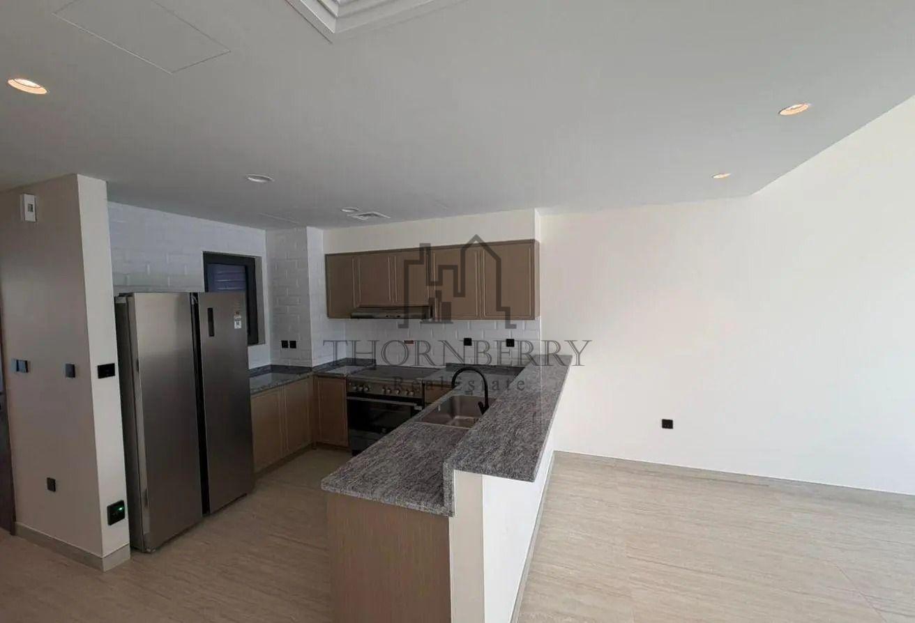 Spacious 5 Bed | Brand New Townhouse | Single Row photo 9