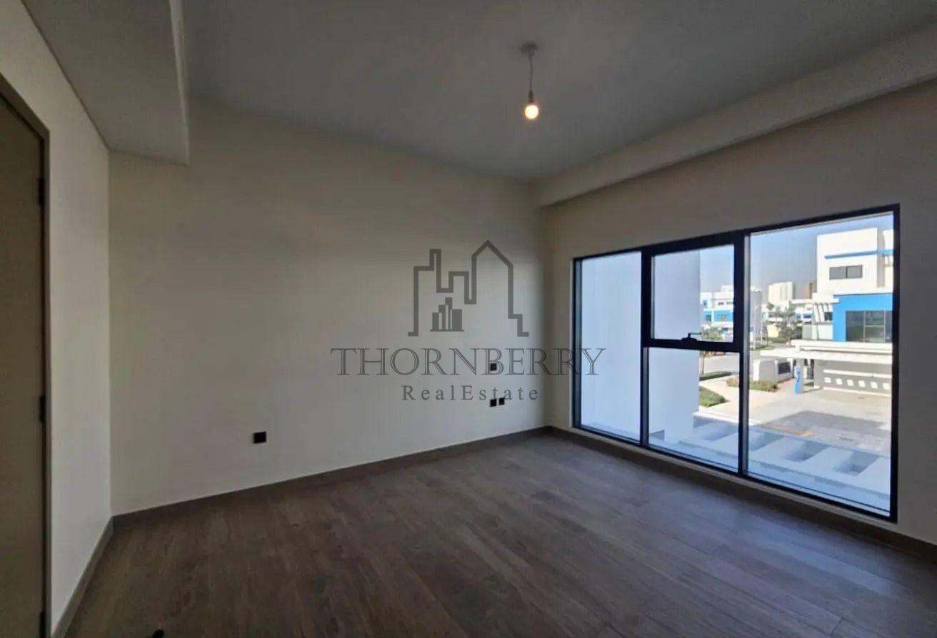 Spacious 5 Bed | Brand New Townhouse | Single Row photo 13