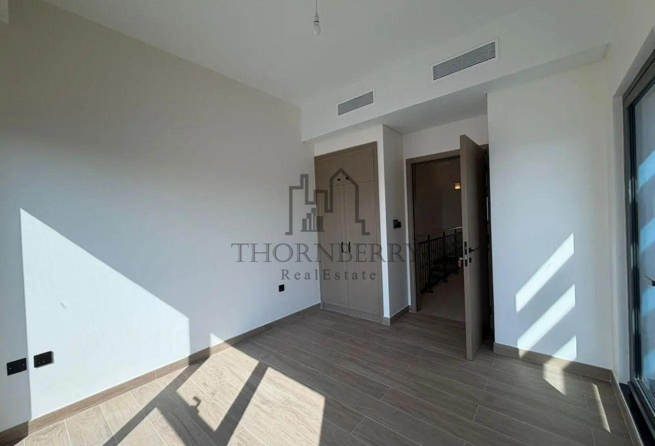 Spacious 5 Bed | Brand New Townhouse | Single Row photo 18