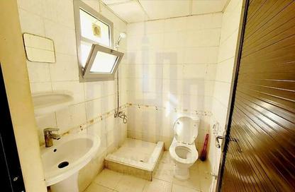 Apartment - Studio - 1 Bathroom for rent in Muwaileh 3 Building - Muwaileh - Sharjah