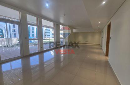 Apartment - 3 Bedrooms - 3 Bathrooms for rent in Al Khalidiya - Abu Dhabi