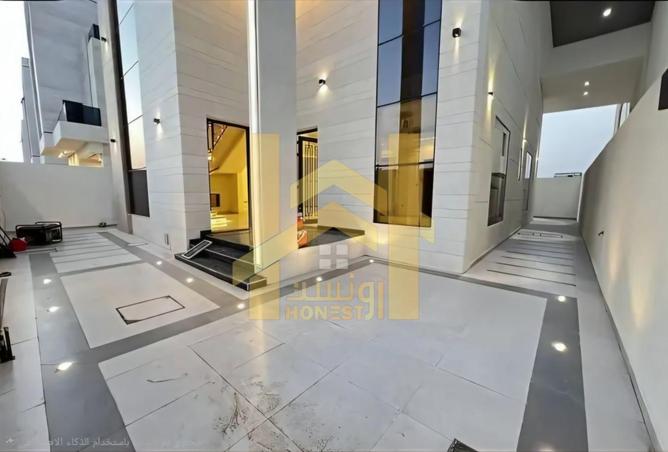 68300595 - Property Image 3