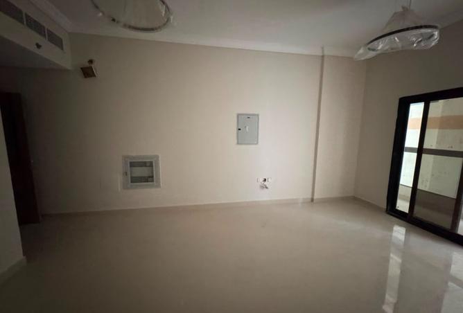 128833372 - Property Main Image
