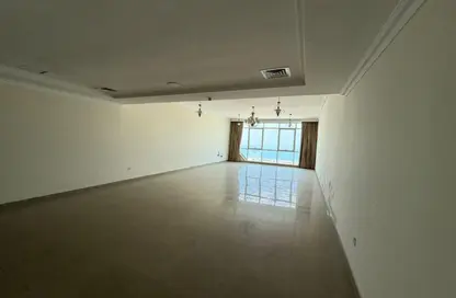 شقة - 3 غرف نوم - 5 حمامات للايجار في المجاز 3 - المجاز - الشارقة