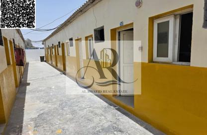 Labor Camp - Studio - 7+ Bathrooms for rent in Al Sajaa S - Al Sajaa - Sharjah Labor Camp - Studio - 7+ Bathrooms for rent in Al Sajaa S - Al Sajaa - Sharjah