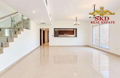 Duplex - 3 - 4 for rent in Royal JVC Building - District 10 - Jumeirah Village Circle - Dubai Duplex - 3 - 4 for rent in Royal JVC Building - District 10 - Jumeirah Village Circle - Dubai