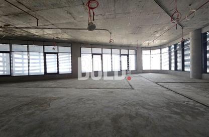 Full Floor - Studio - 2 Bathrooms for rent in Al Rawdah - Abu Dhabi