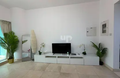 Apartment - 1 Bathroom for rent in Safeer Tower 2 - Safeer Towers - Business Bay - Dubai