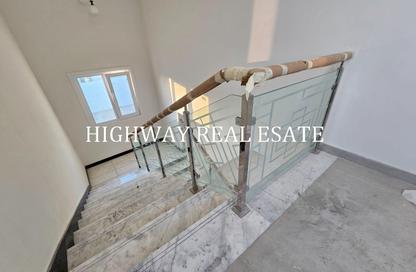 Villa - 4 - 5 for rent in Al Suyoh - Sharjah