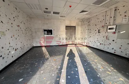 Shop - Studio - 1 Bathroom for rent in Al Mashroom 3 - Al Warqa'a 1 - Al Warqa'a - Dubai