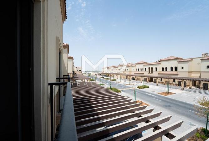 3-bed villa · Vacant · Brand new