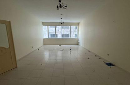 Apartment - 2 Bedrooms - 2 Bathrooms for rent in New Al Taawun Road - Al Taawun - Sharjah