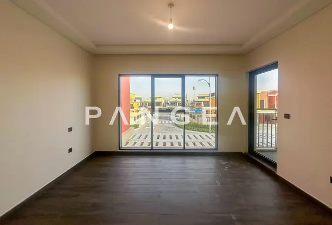 156005957 - Property Image 3