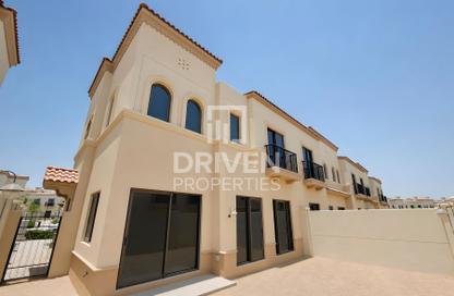 Townhouse - 3 - 3 for rent in Bloom Living - Zayed City (Khalifa City C) - Khalifa City - Abu Dhabi