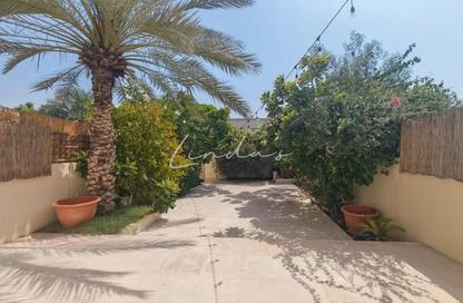 Townhouse - 2 Bedrooms - 3 Bathrooms for rent in Springs 3 - The Springs - Dubai Townhouse - 2 Bedrooms - 3 Bathrooms for rent in Springs 3 - The Springs - Dubai