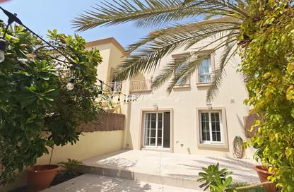 تاون هاوس - 2 غرف نوم - 3 حمامات للايجار في الينابيع 3 - الينابيع - دبي