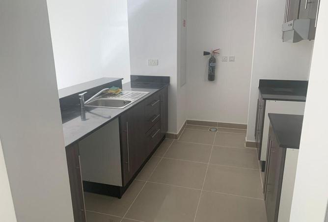 16200215 - Property Image 3