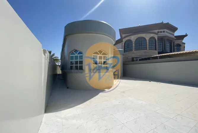 132490529 - Property Image 2