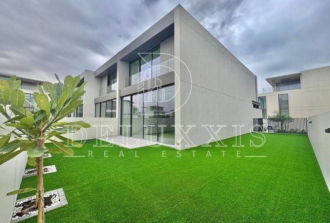 82815389 - صورة العقار 2