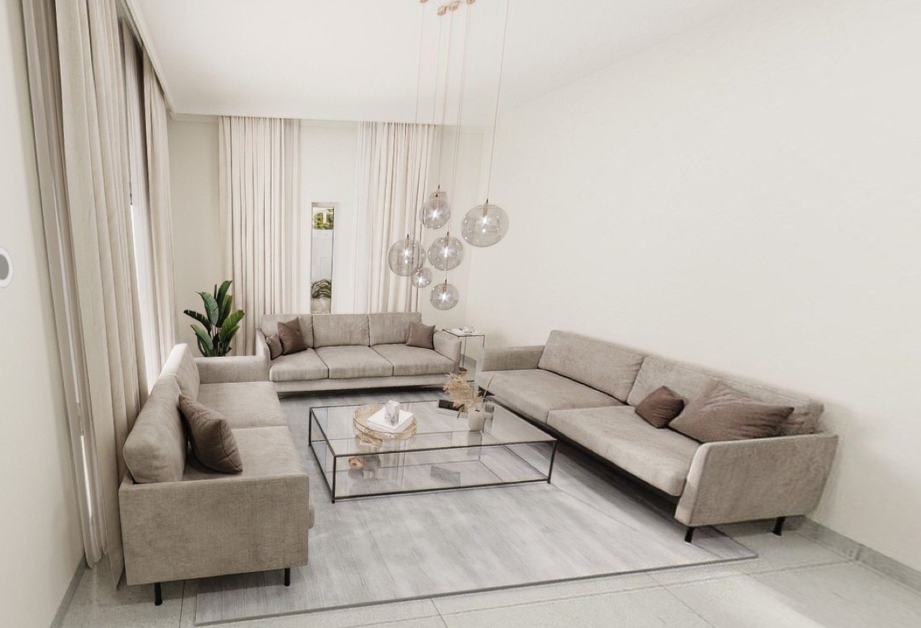 Elegant 4BR Villa | Single Row | Good Location