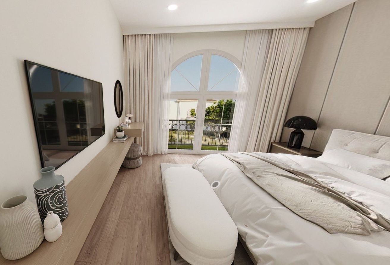 Elegant 4BR Villa | Single Row | Good Location