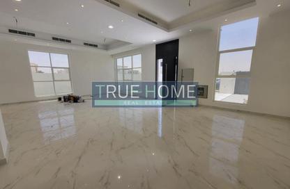 Villa - 4 Bedrooms - 5 Bathrooms for rent in Hoshi - Al Badie - Sharjah