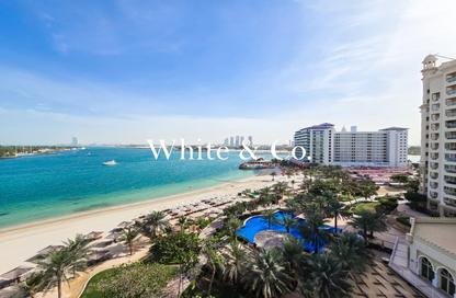 Apartment - 2 Bedrooms - 3 Bathrooms for sale in Al Dabas - Shoreline Apartments - Palm Jumeirah - Dubai