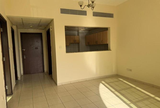 81951930 - صورة العقار 3