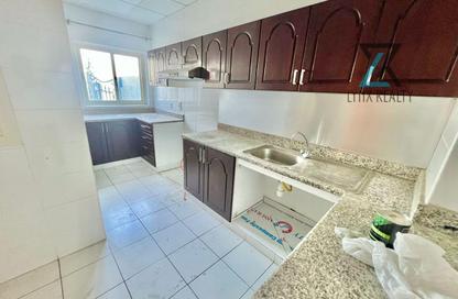 Villa - 2 Bedrooms - 3 Bathrooms for rent in Satwa Road - Al Satwa - Dubai