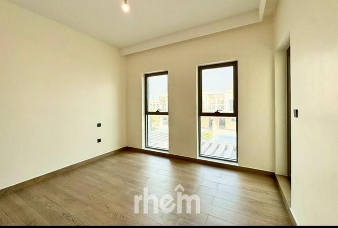 141927350 - Property Image 3