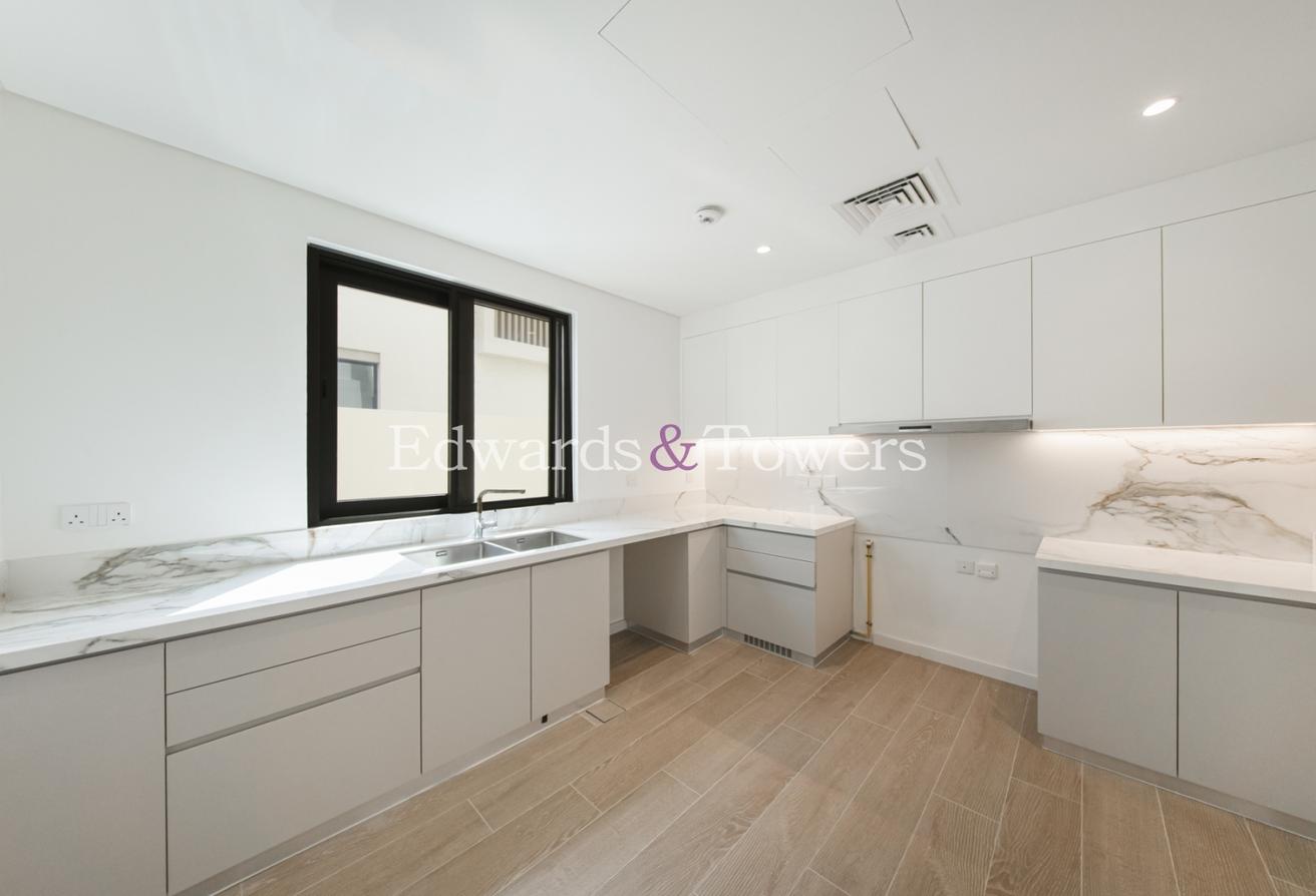Unfurnished | Brand New | Landscaped | Type 4B1 photo 6