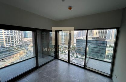 Apartment - 2 - 2 for rent in Peninsula Two - Peninsula - Business Bay - Dubai