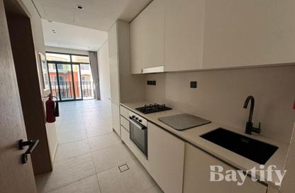 Apartment - Studio - 1 Bathroom for rent in Beverly Residence - District 13 - Jumeirah Village Circle - Dubai Apartment - Studio - 1 Bathroom for rent in Beverly Residence - District 13 - Jumeirah Village Circle - Dubai