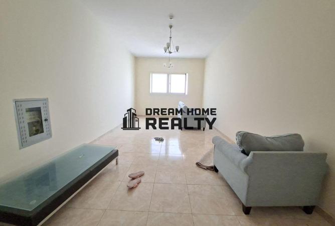 54956915 - Property Main Image