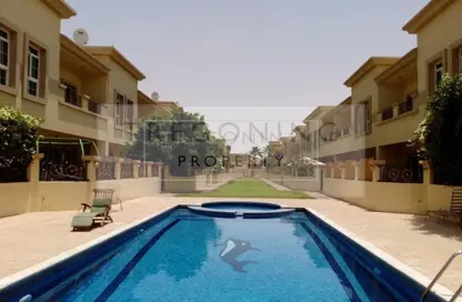 Villa - 4 Bedrooms - 5 Bathrooms for rent in Umm Suqeim 2 Villas - Umm Suqeim 2 - Umm Suqeim - Dubai