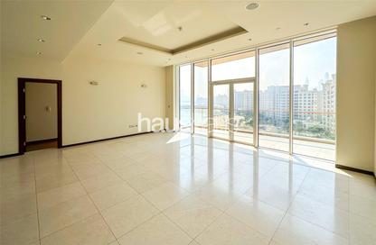 Apartment - 2 Bedrooms - 3 Bathrooms for rent in Amber - Tiara Residences - Palm Jumeirah - Dubai