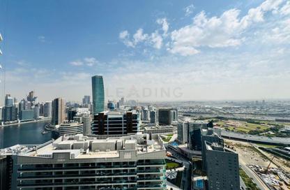 Apartment - 1 Bedroom - 2 Bathrooms for rent in One of One Luxury Residences - Business Bay - Dubai