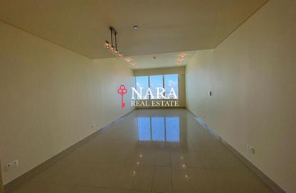 Apartment - 4 Bedrooms - 5 Bathrooms for rent in Nation Towers - Corniche Road - Abu Dhabi