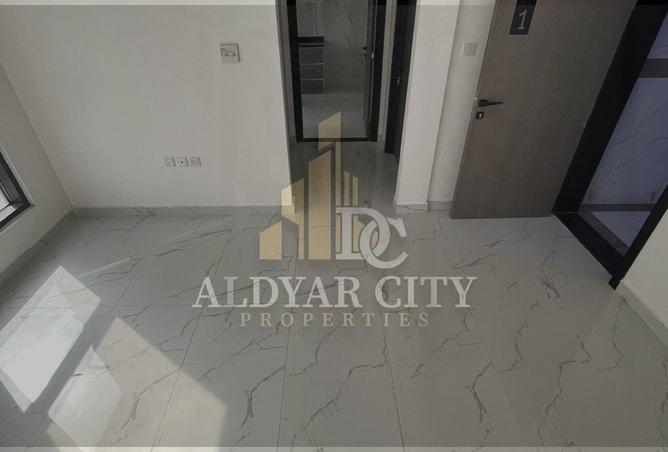84079620 - صورة العقار 2