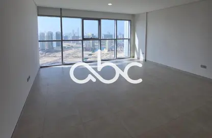 شقة - 3 غرف نوم - 4 حمامات للايجار في راديانت سكوير - مدينة الأضواء - جزيرة الريم - أبوظبي