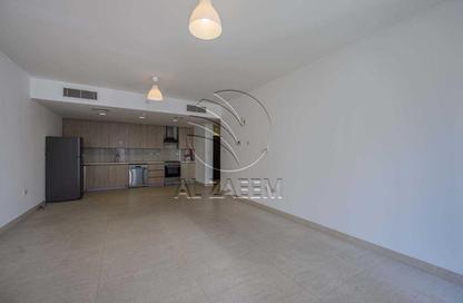 Apartment - 1 Bedroom - 1 Bathroom for rent in Building B - Al Zeina - Al Raha Beach - Abu Dhabi