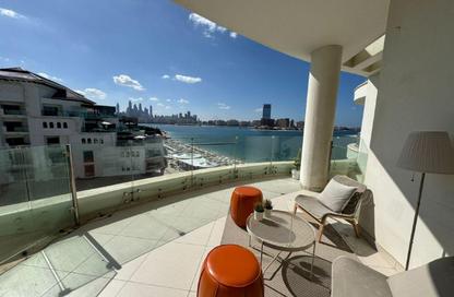 Apartment - 2 Bedrooms - 3 Bathrooms for sale in Royal Bay - Palm Jumeirah - Dubai