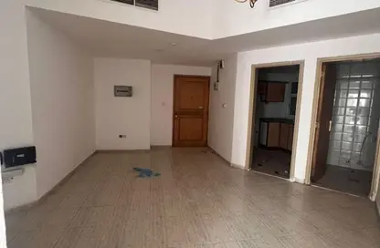 شقة - 1 حمام للايجار في المجاز 2 - المجاز - الشارقة