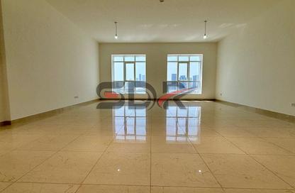 Apartment - 3 Bedrooms - 5 Bathrooms for rent in Silver Wave Tower - Al Mina - Abu Dhabi Apartment - 3 Bedrooms - 5 Bathrooms for rent in Silver Wave Tower - Al Mina - Abu Dhabi