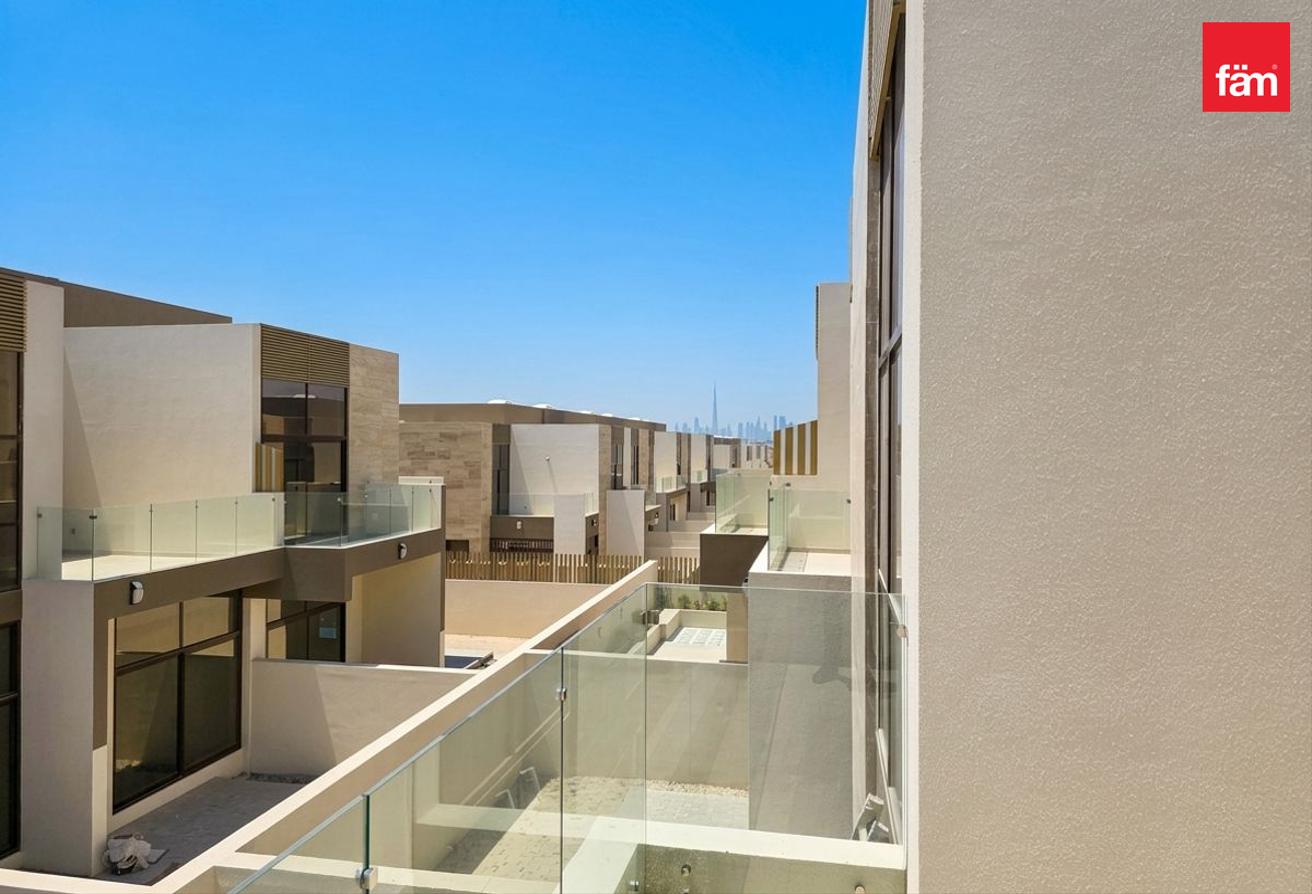Brand New | Middle Unit | Terrace | Near Pool photo 10