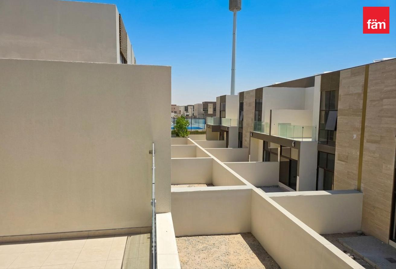 Brand New | Middle Unit | Terrace | Near Pool photo 16