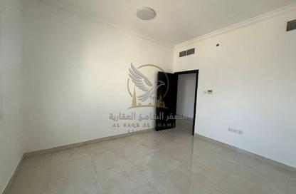 Apartment - 2 - 2 for rent in Burj Al Majaz Tower - Al Majaz 2 - Al Majaz - Sharjah Apartment - 2 - 2 for rent in Burj Al Majaz Tower - Al Majaz 2 - Al Majaz - Sharjah
