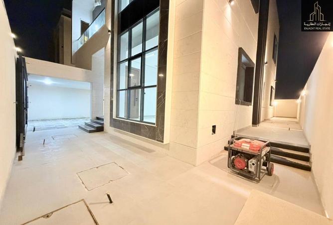 65586900 - Property Image 2