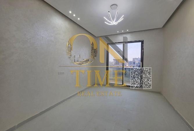 73167485 - Property Image 3