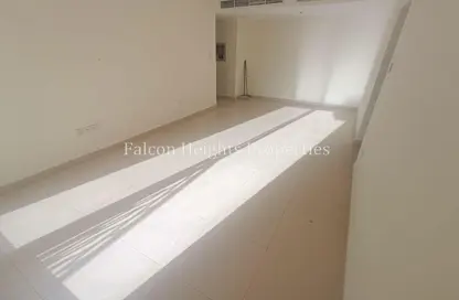 Apartment - 1 Bedroom - 2 Bathrooms for rent in Al Warqaa Building - Al Warqa'a 1 - Al Warqa'a - Dubai Apartment - 1 Bedroom - 2 Bathrooms for rent in Al Warqaa Building - Al Warqa'a 1 - Al Warqa'a - Dubai